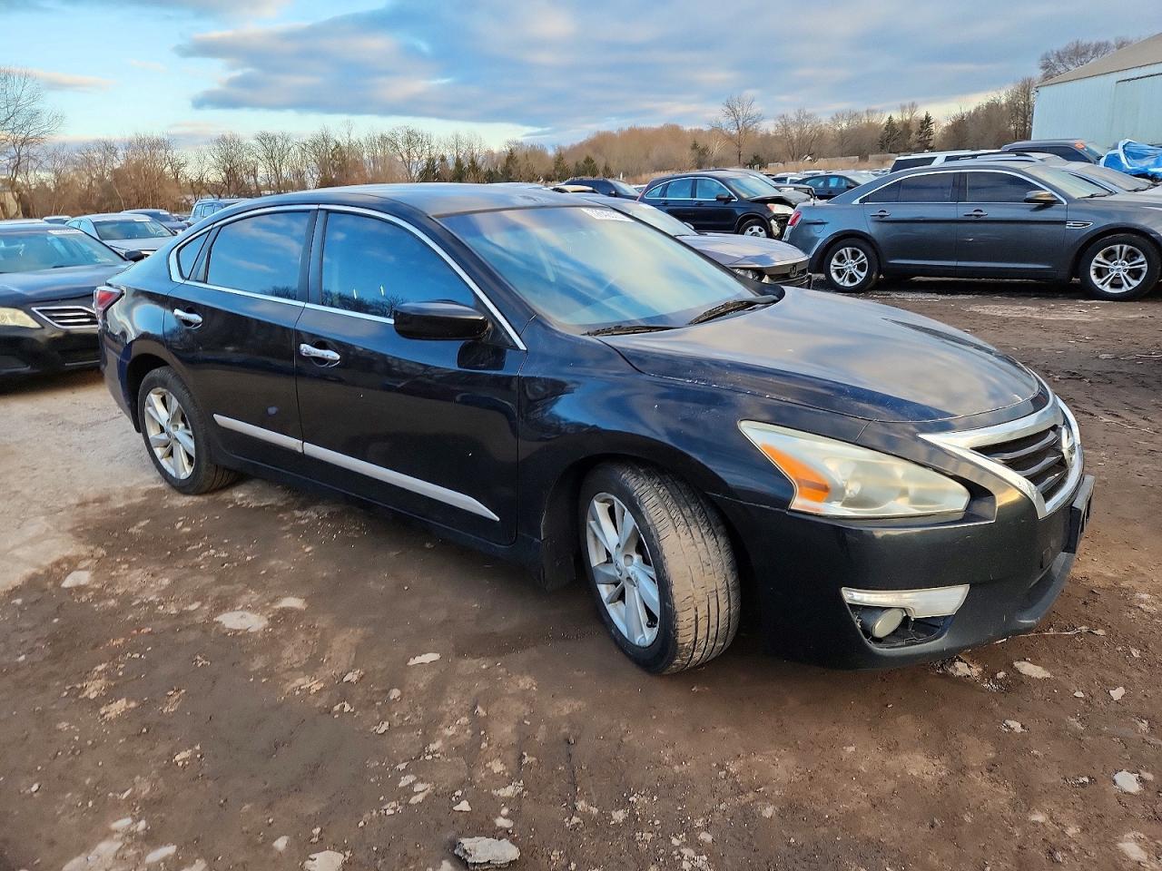 2015 Nissan Altima 2.5 - Image 4