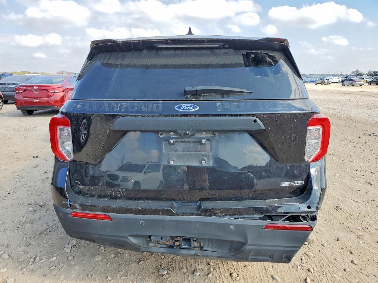 2024 Ford Explorer Police Interceptor - Фото 6