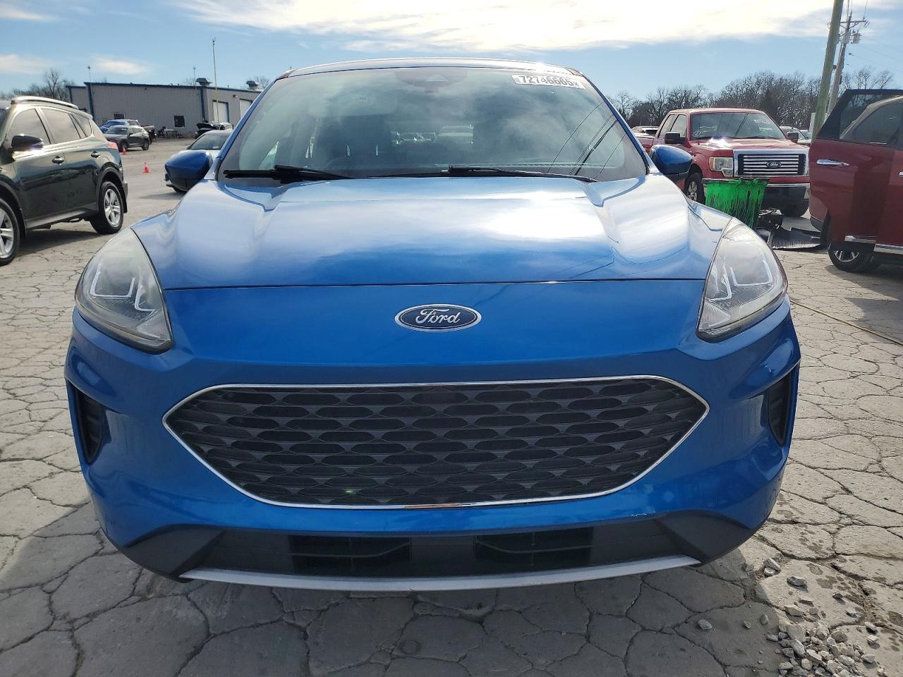 2020 Ford Escape Se - Фото 5