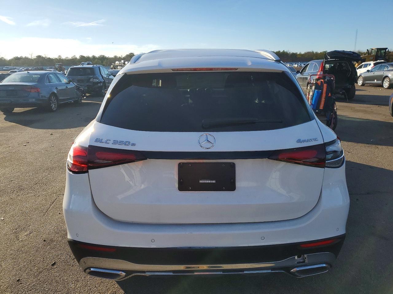 2025 Mercedes-Benz Glc 350E - Image 6