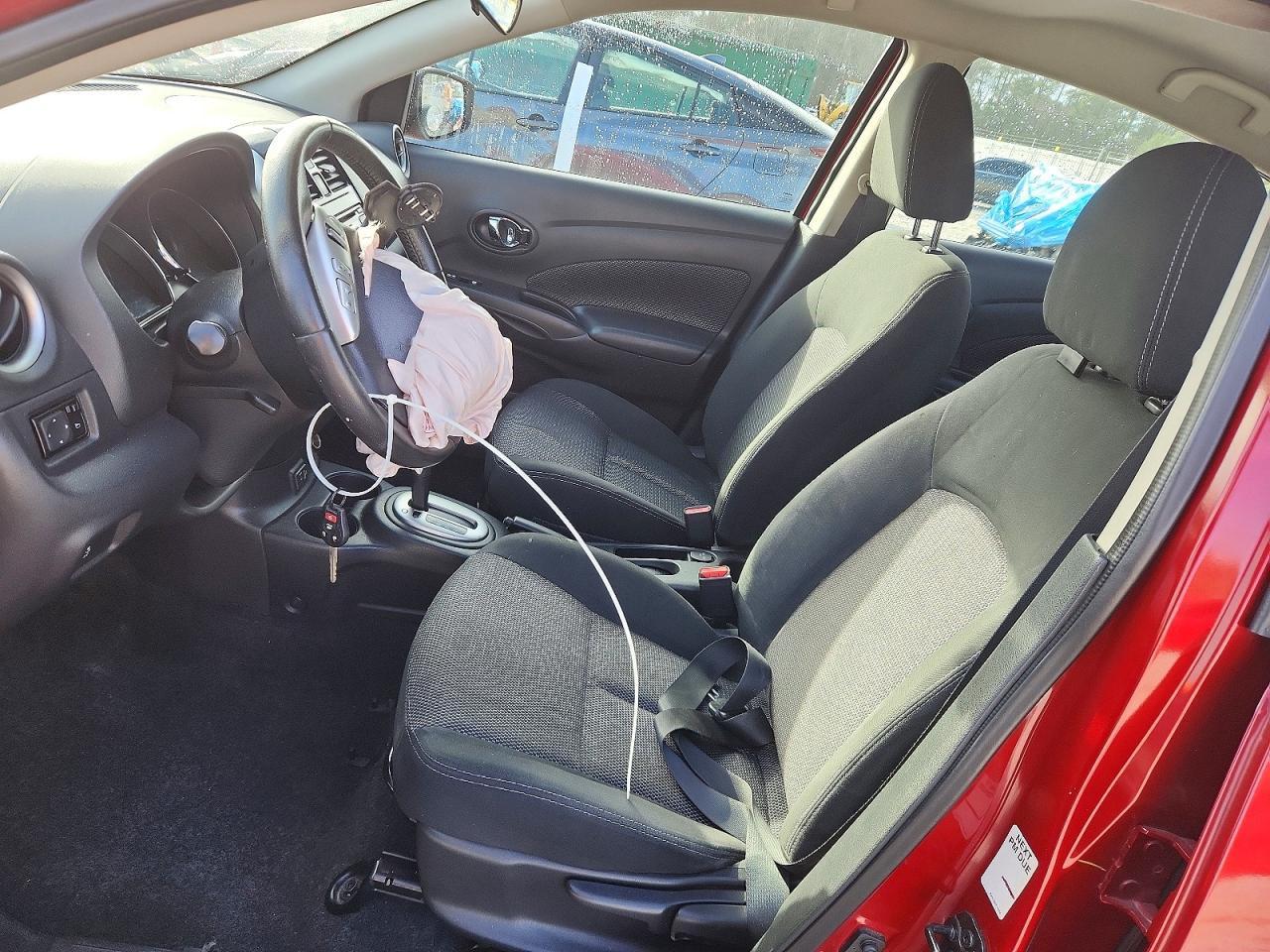 2018 Nissan Versa Sv - Image 7