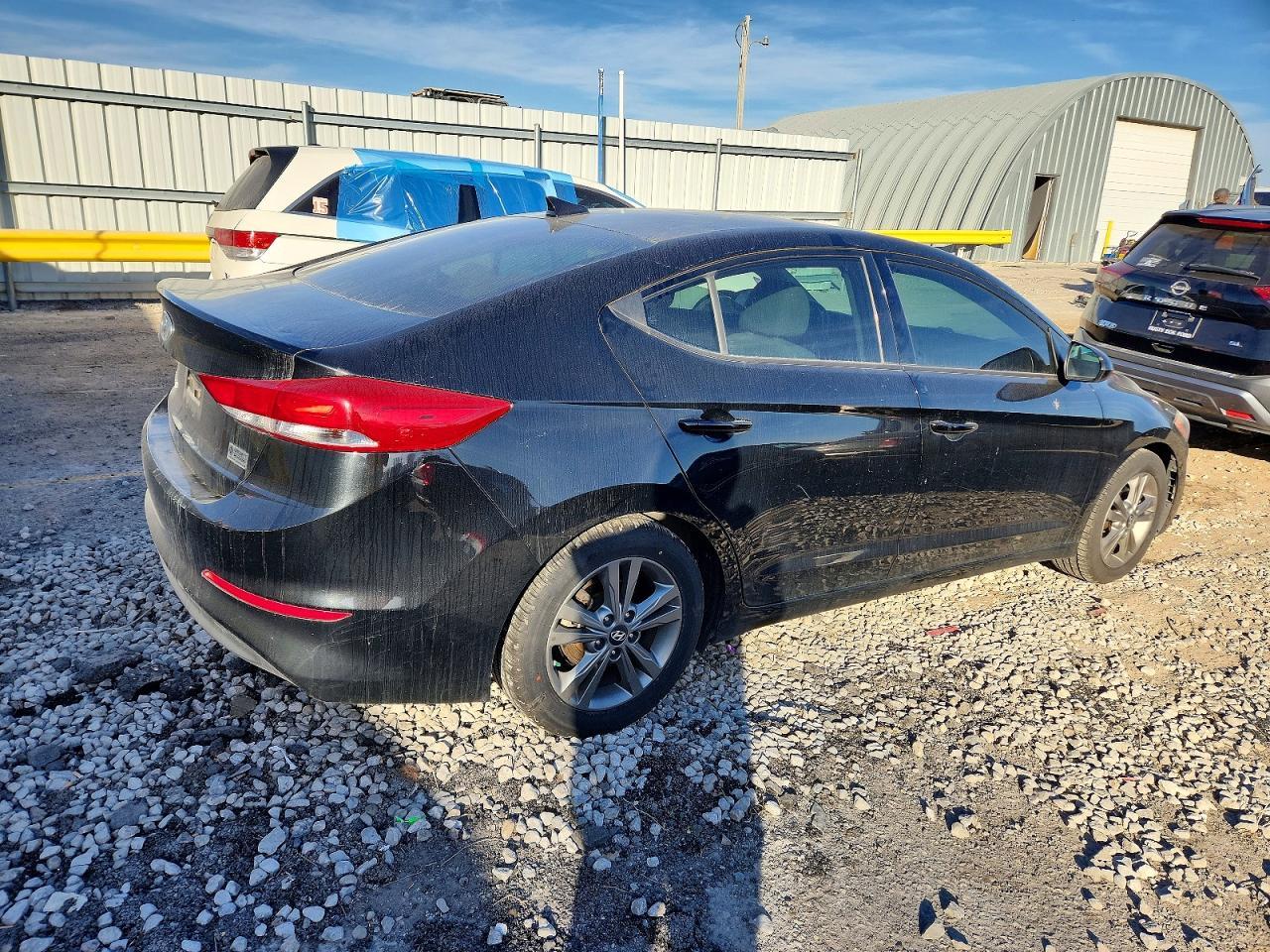 2018 Hyundai Elantra - Image 3