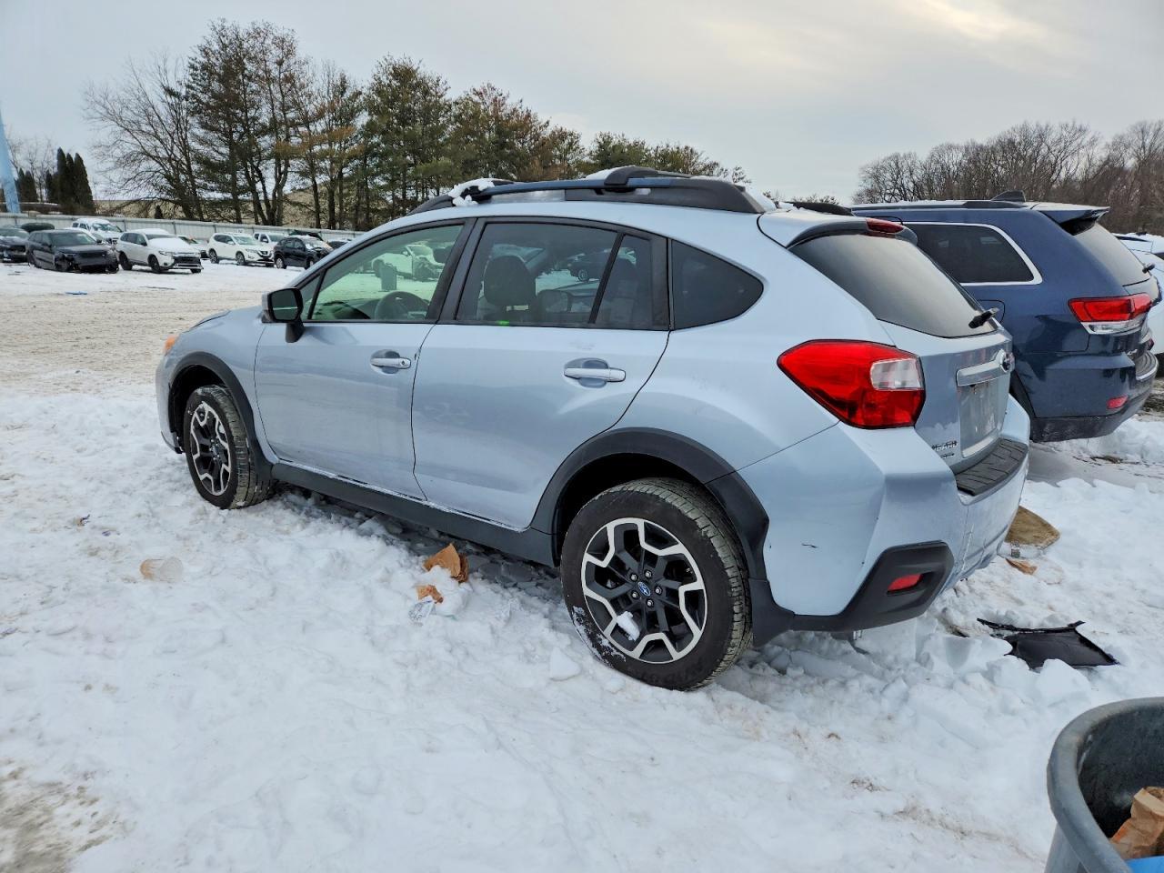 2017 Subaru Crosstrek Premium - Image 2