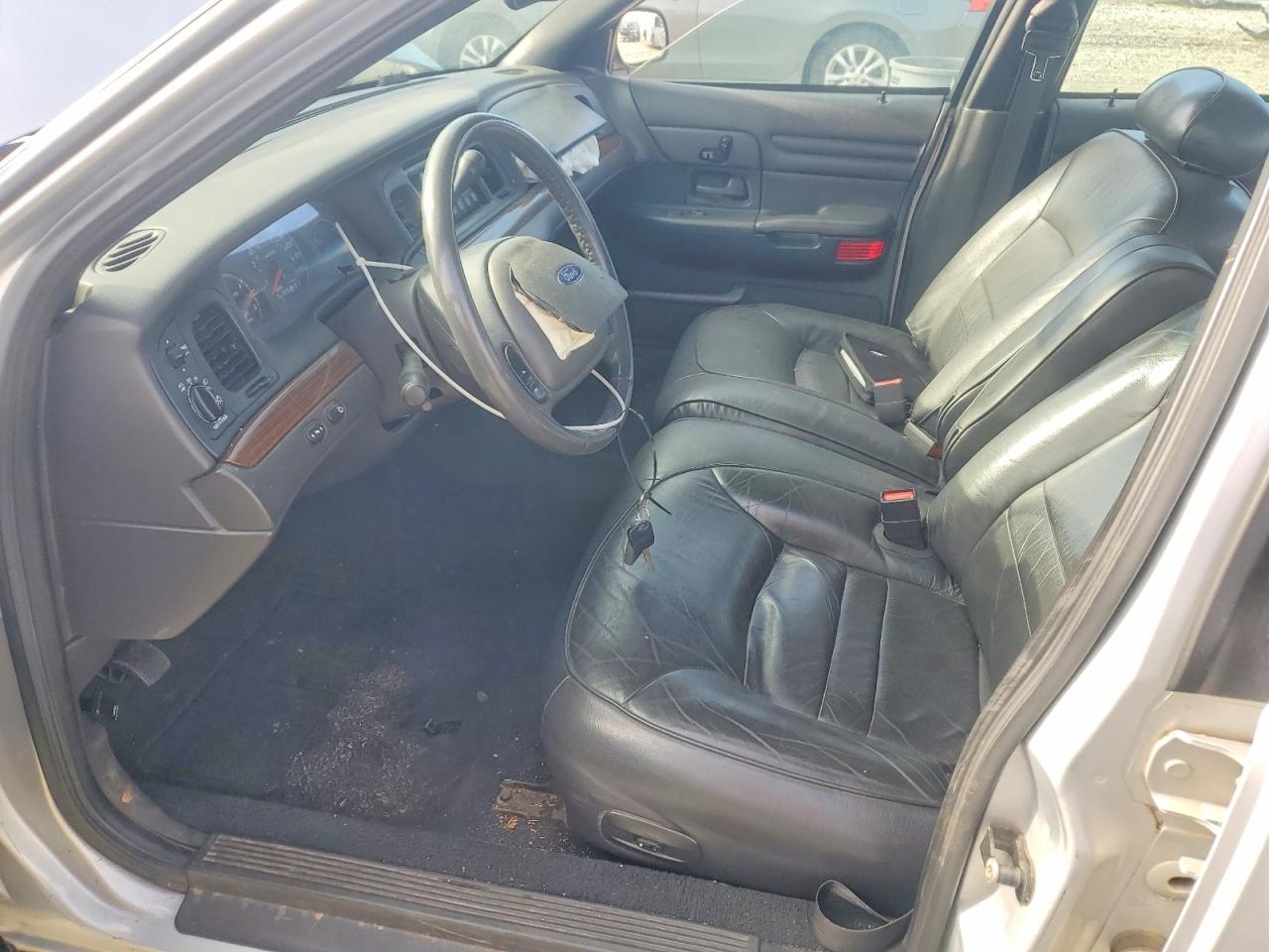 2001 Ford Crown Victoria Lx - Фото 7