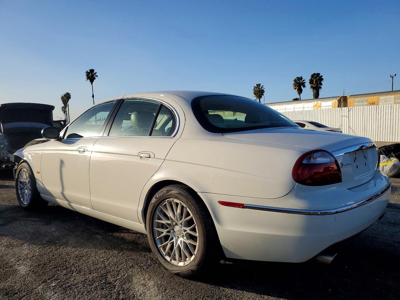 2007 Jaguar S-Type - Image 2