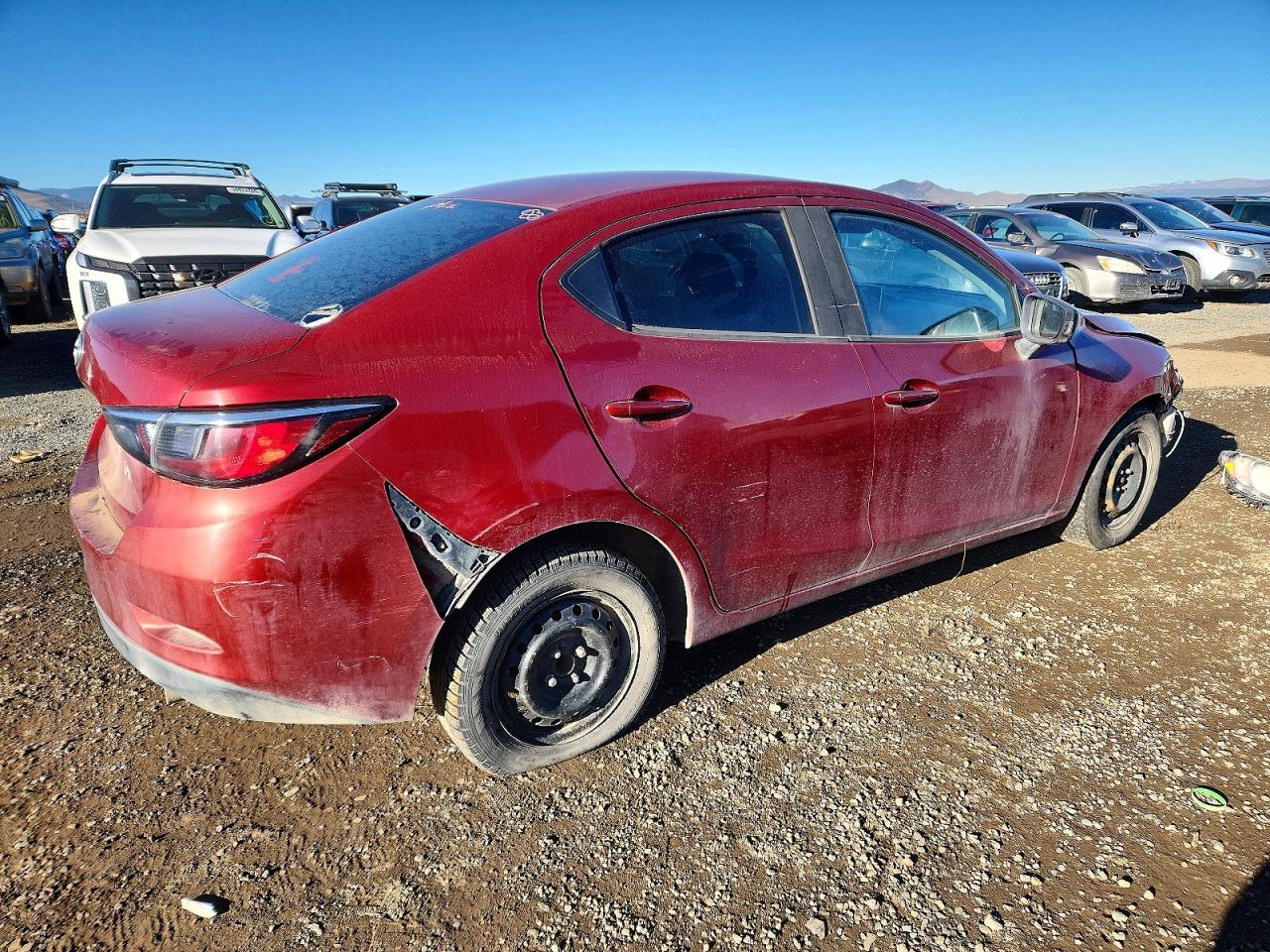 2018 Toyota Yaris Ia Base - Image 3