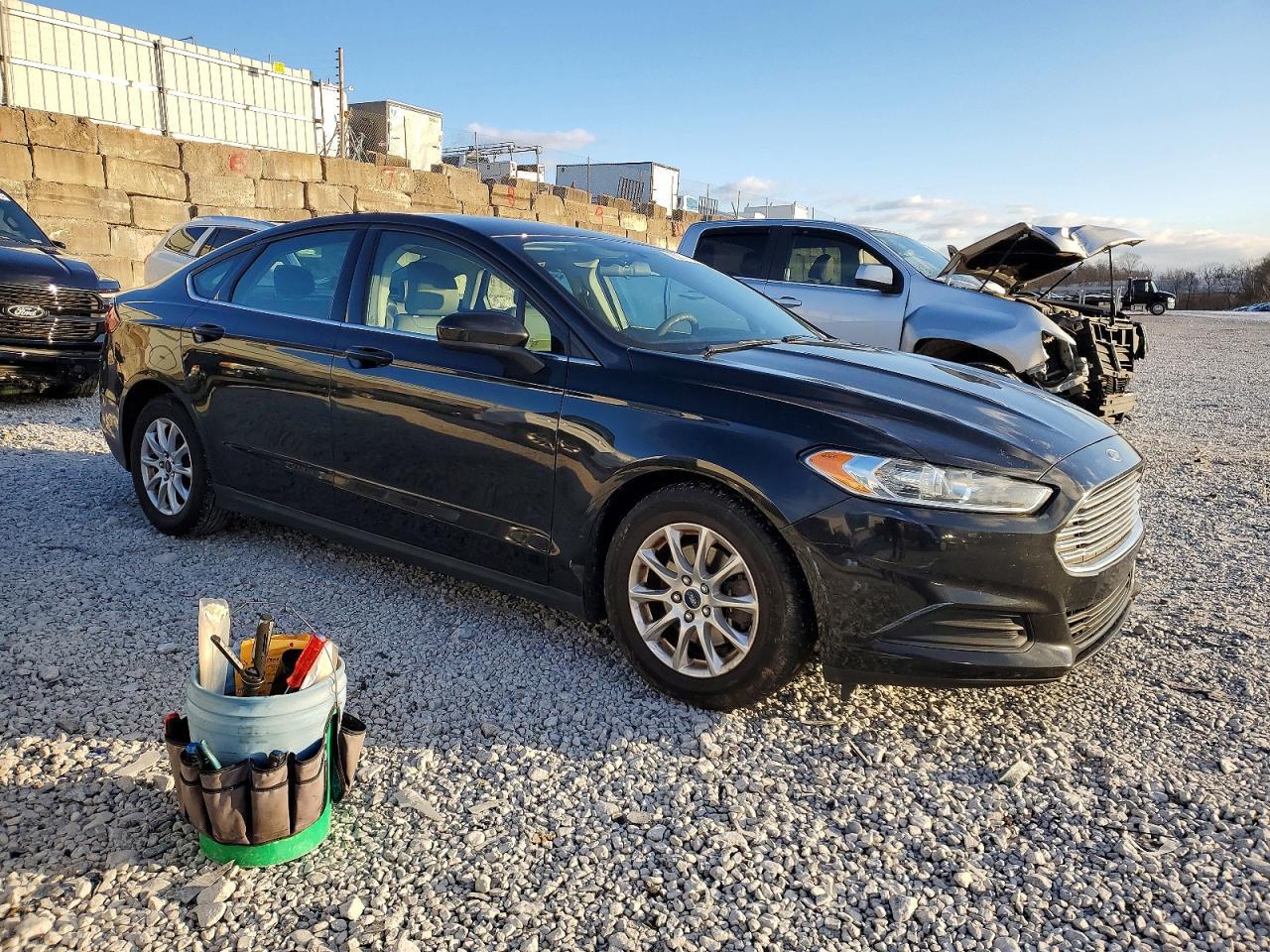 2015 Ford Fusion S - Image 4
