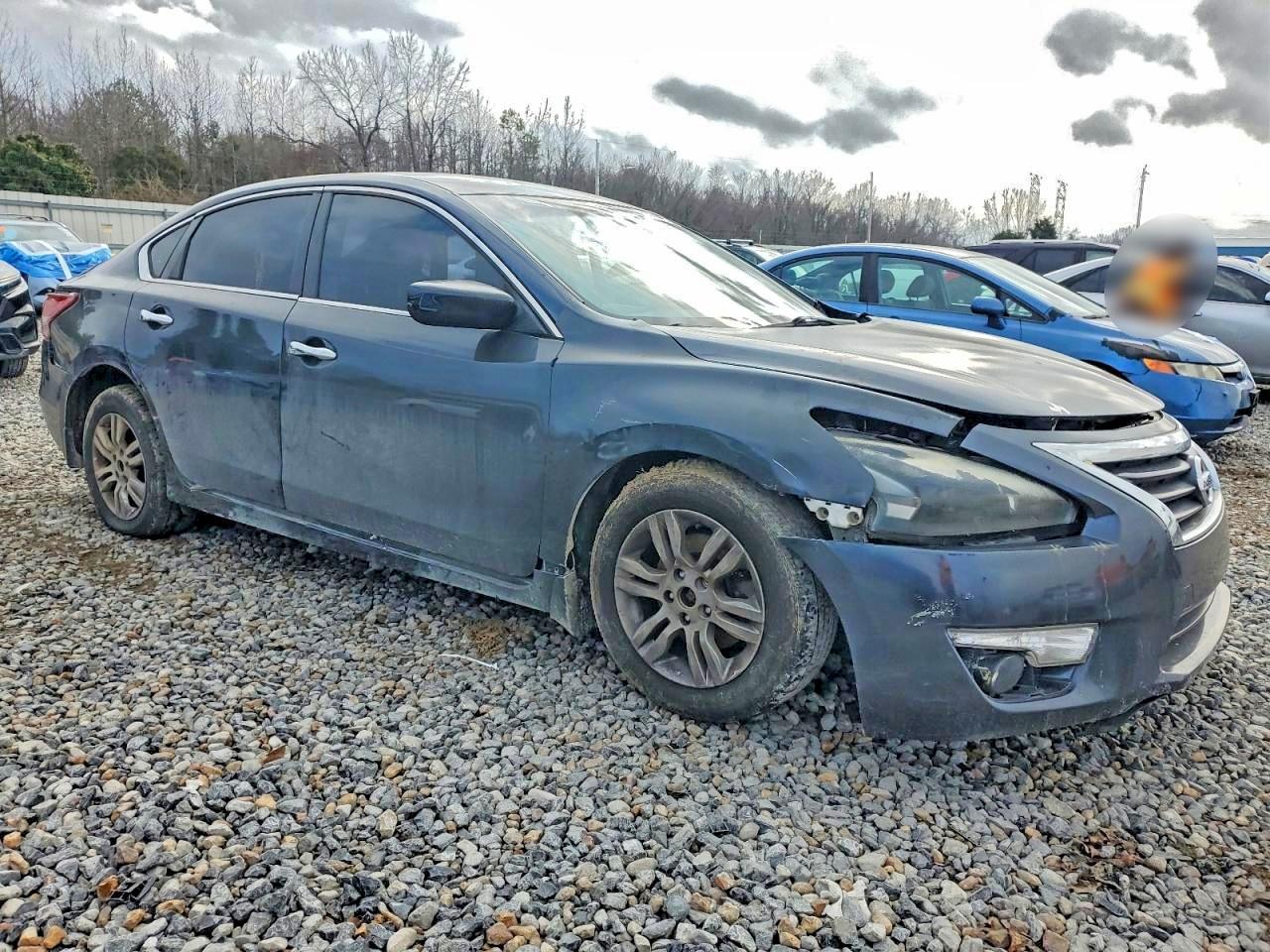 2013 Nissan Altima 2.5 - Фото 4