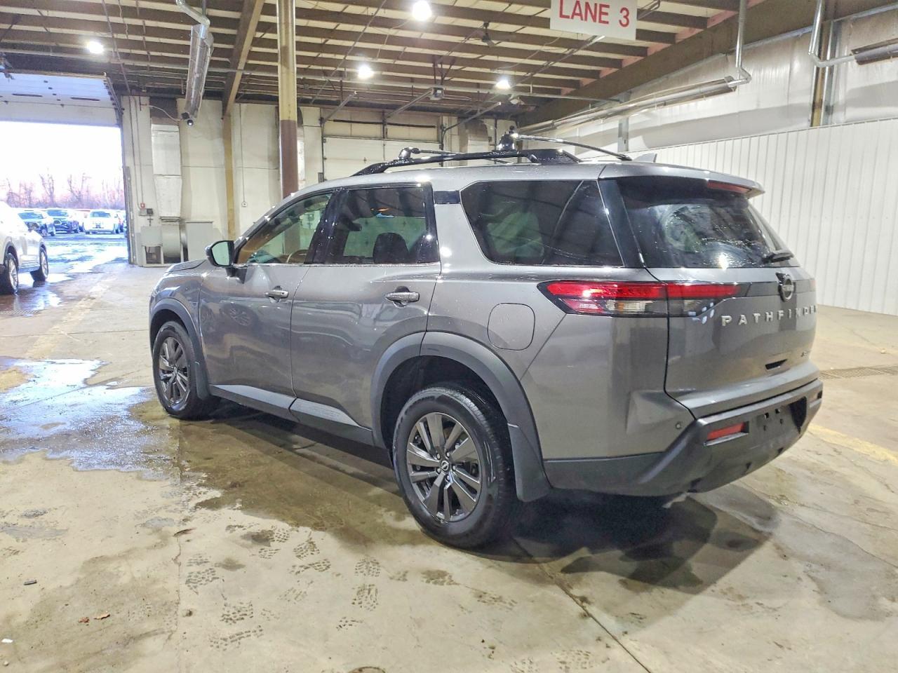2022 Nissan Pathfinder Sv - Фото 2