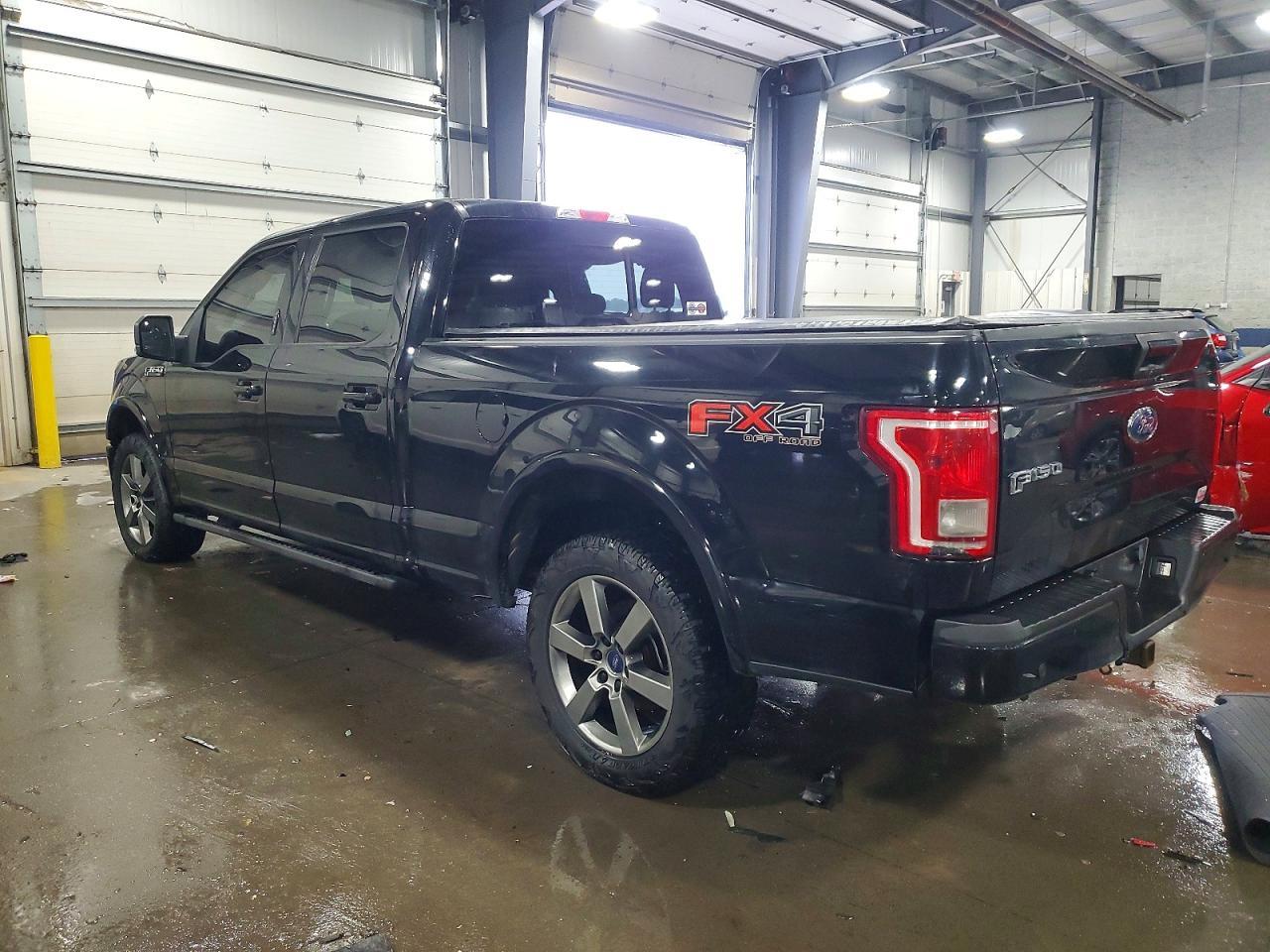 2016 Ford F150 Supercrew - Фото 2
