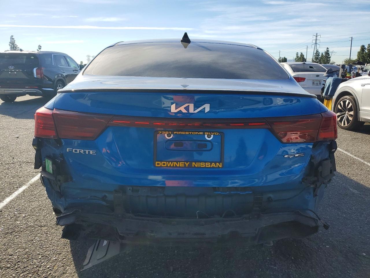 2023 Kia Forte Gt Line - Фото 6