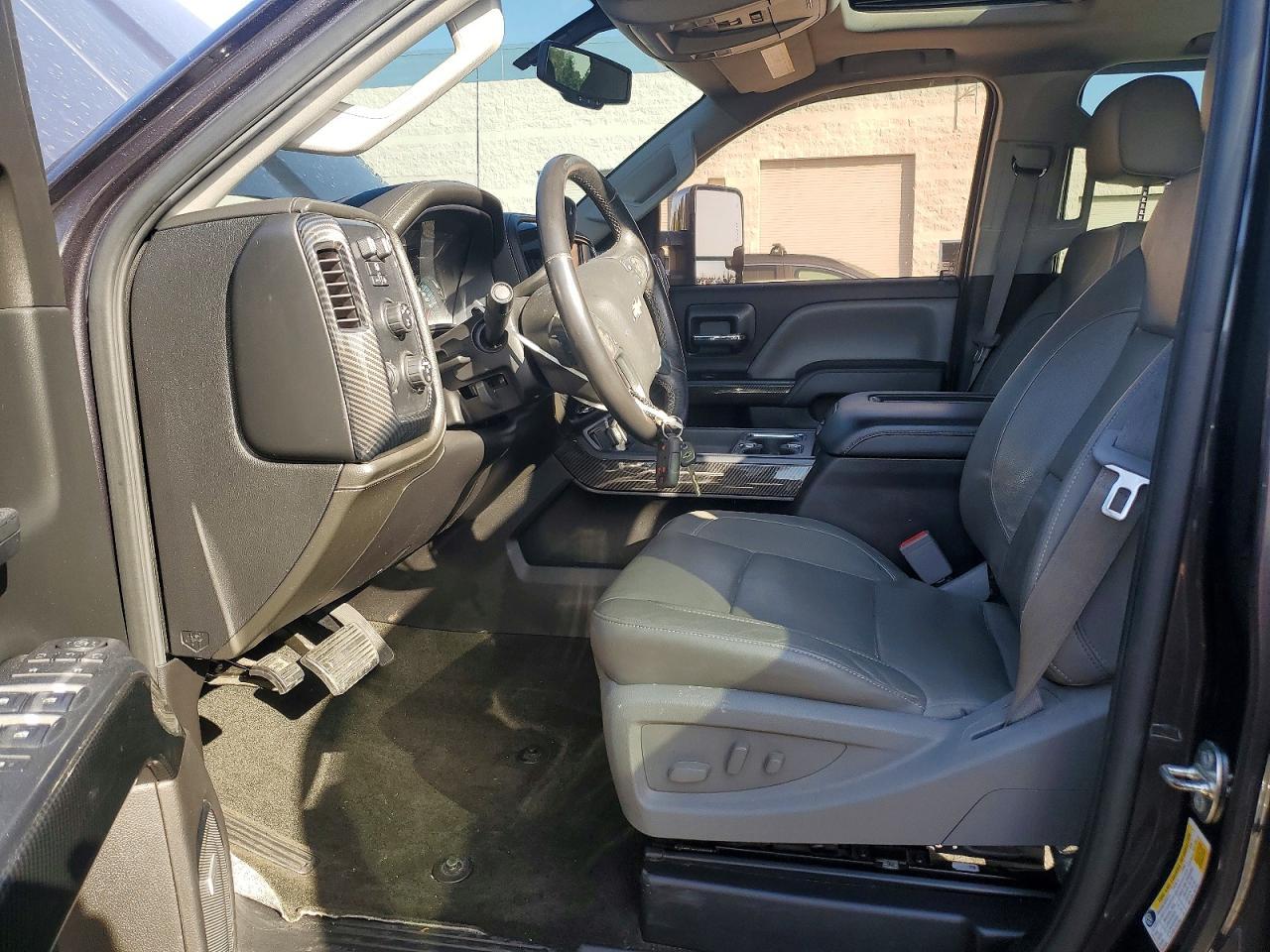 2016 Chevrolet Silverado K2500 Heavy Duty Ltz - Image 7