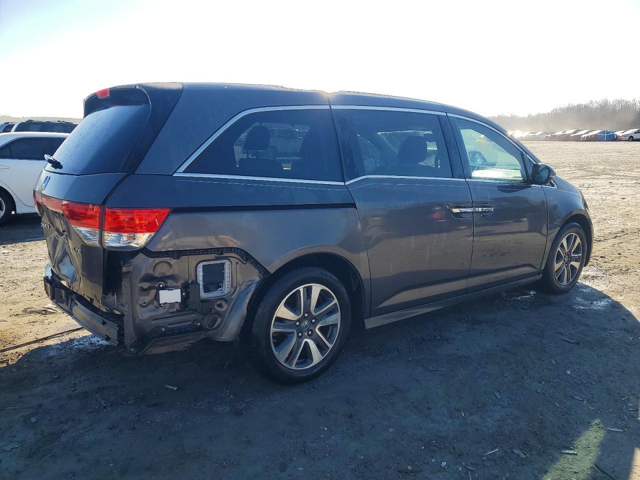 2014 Honda Odyssey Touring - Фото 3