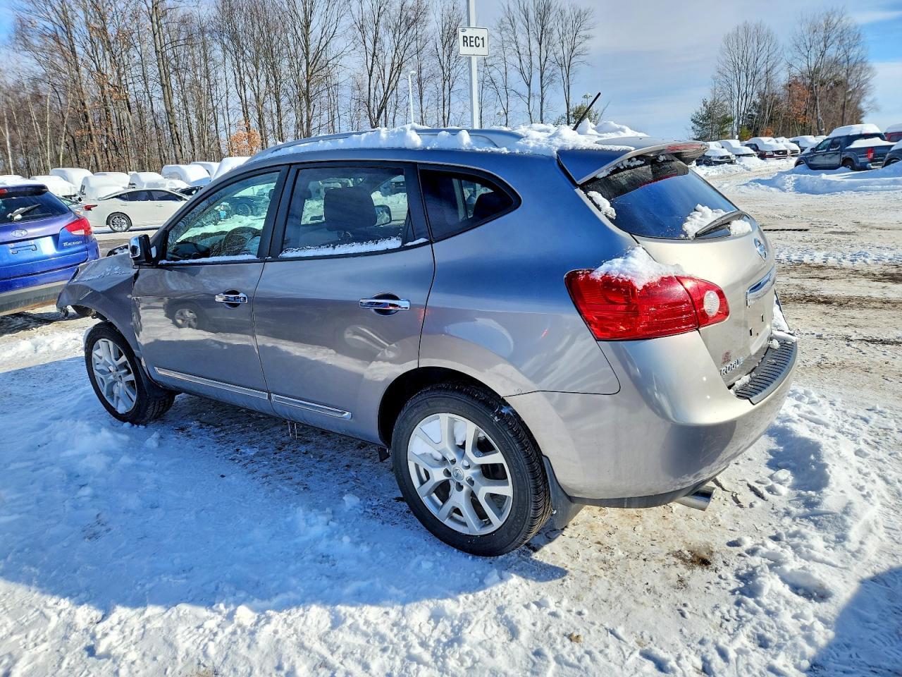 2012 Nissan Rogue S - Фото 2