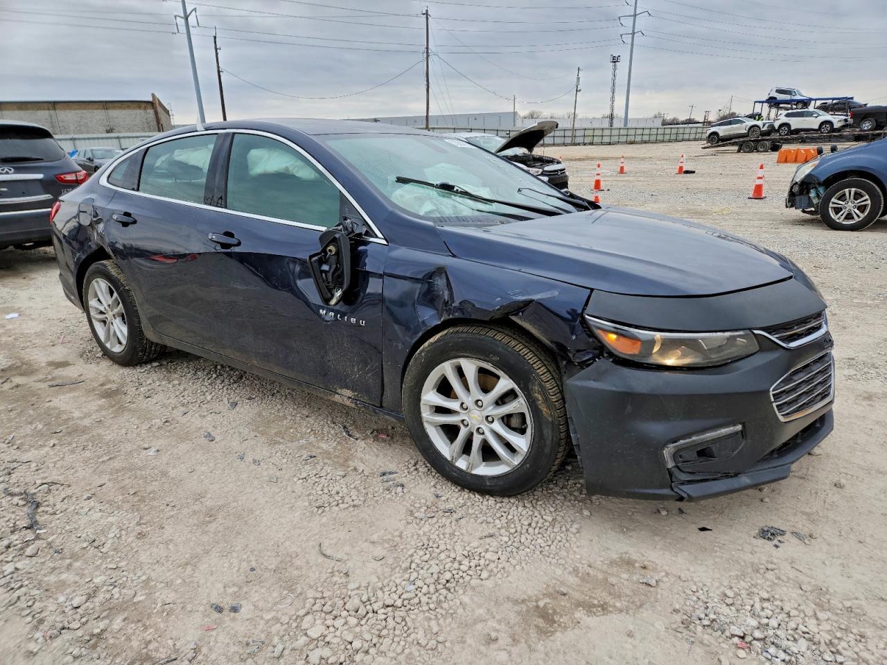 2017 Chevrolet Malibu Lt - Фото 4