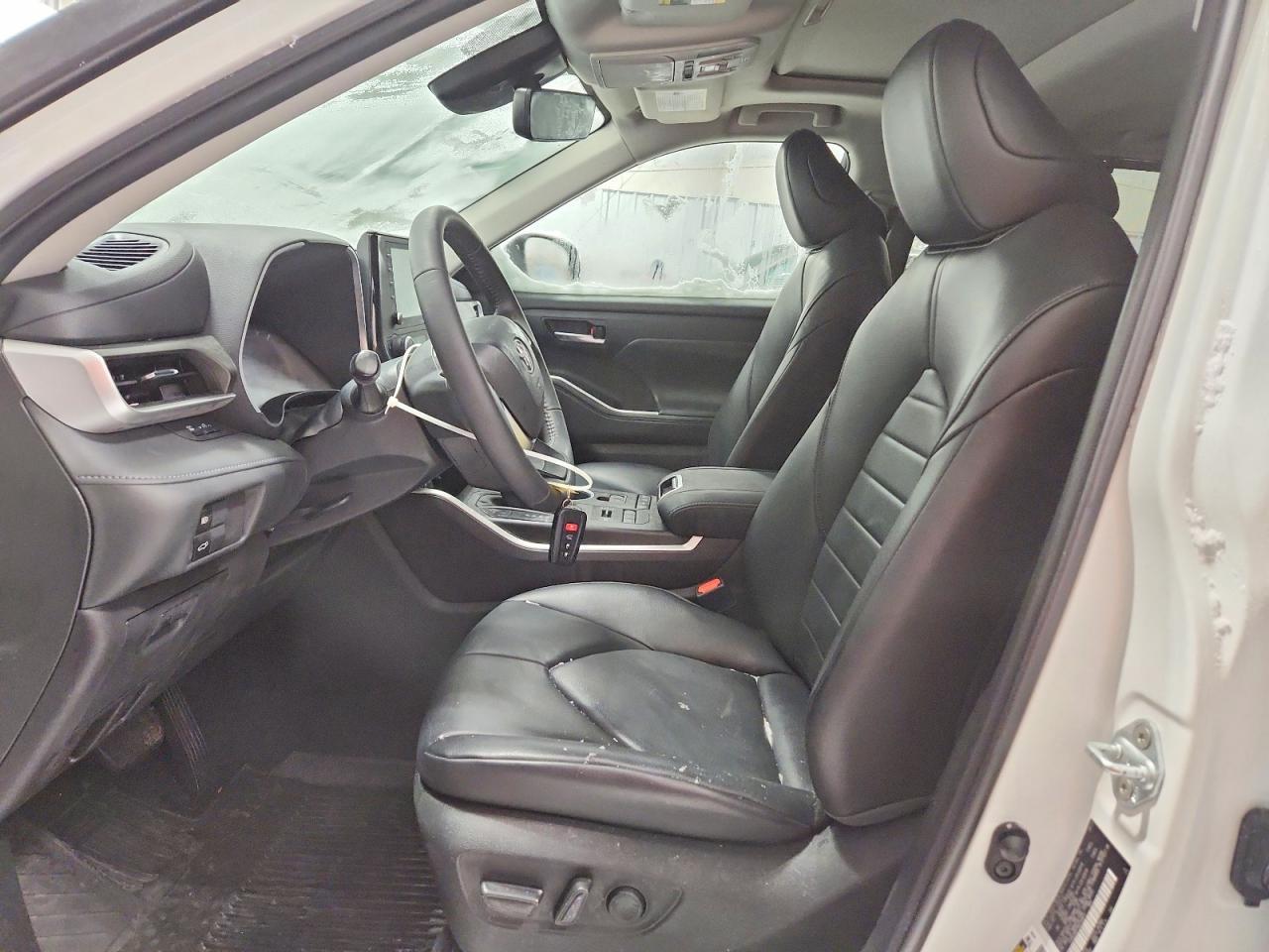 2022 Toyota Highlander Xle - Image 7