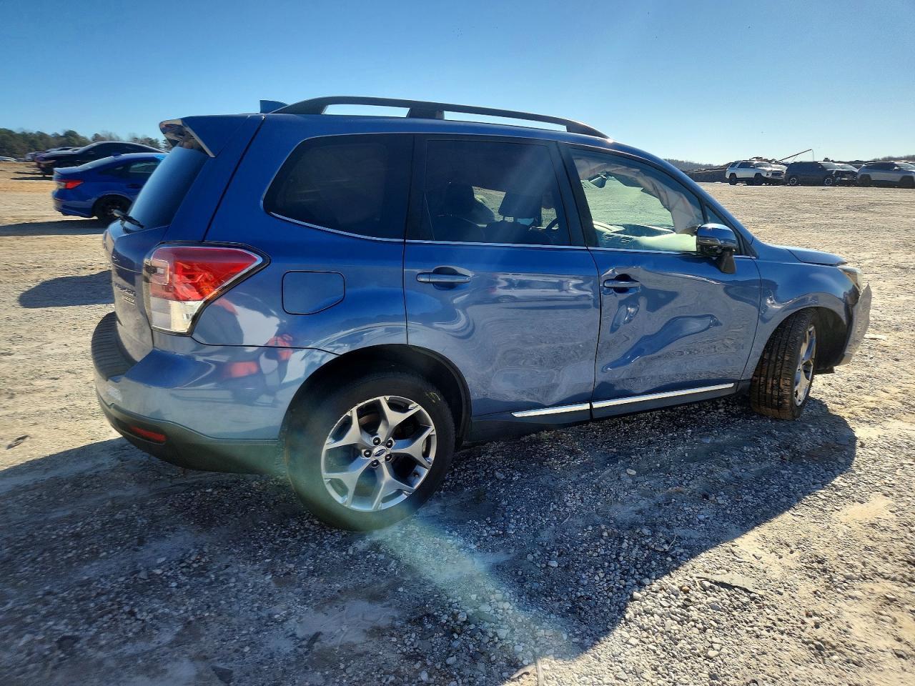 2017 Subaru Forester 2.5I Touring - Фото 3
