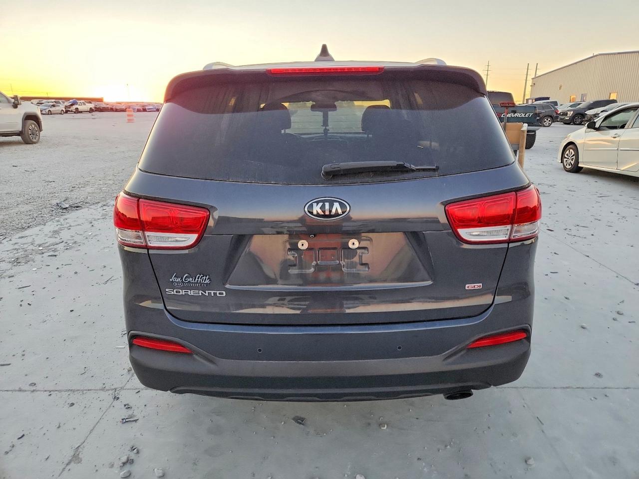 2018 Kia Sorento Lx - Фото 6