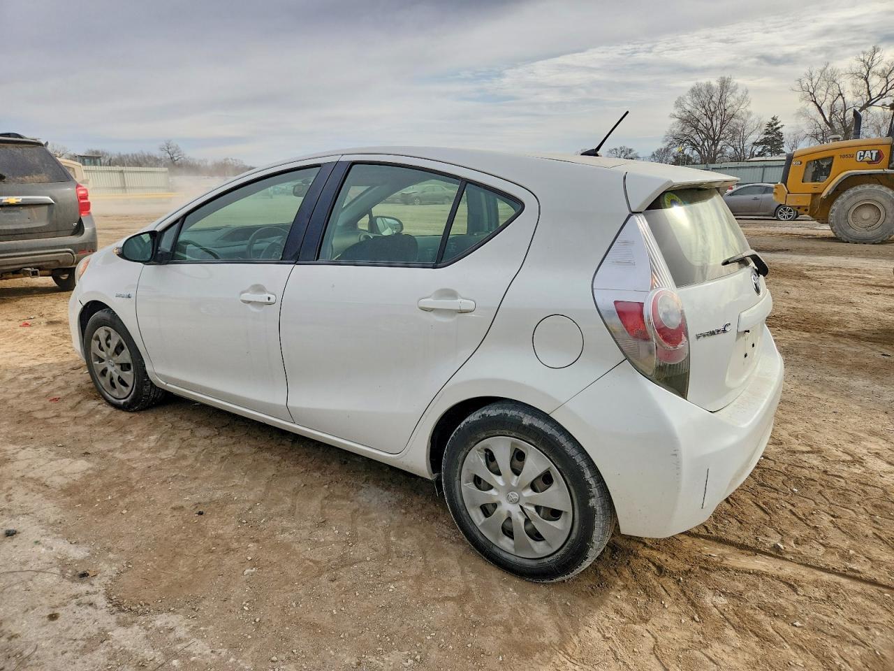 2013 Toyota Prius C Two - Фото 2