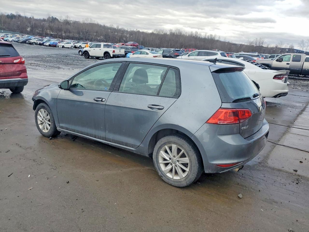 2015 Volkswagen Golf - Фото 2