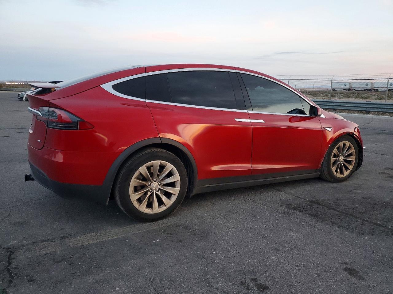 2016 Tesla Model X - Image 3