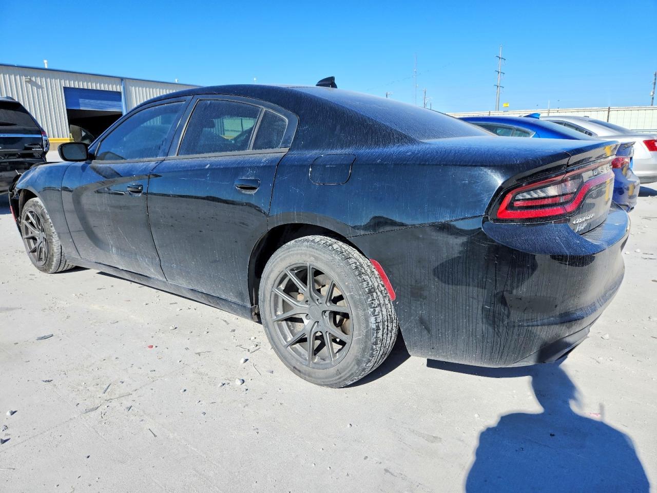 2017 Dodge Charger Sxt - Фото 2