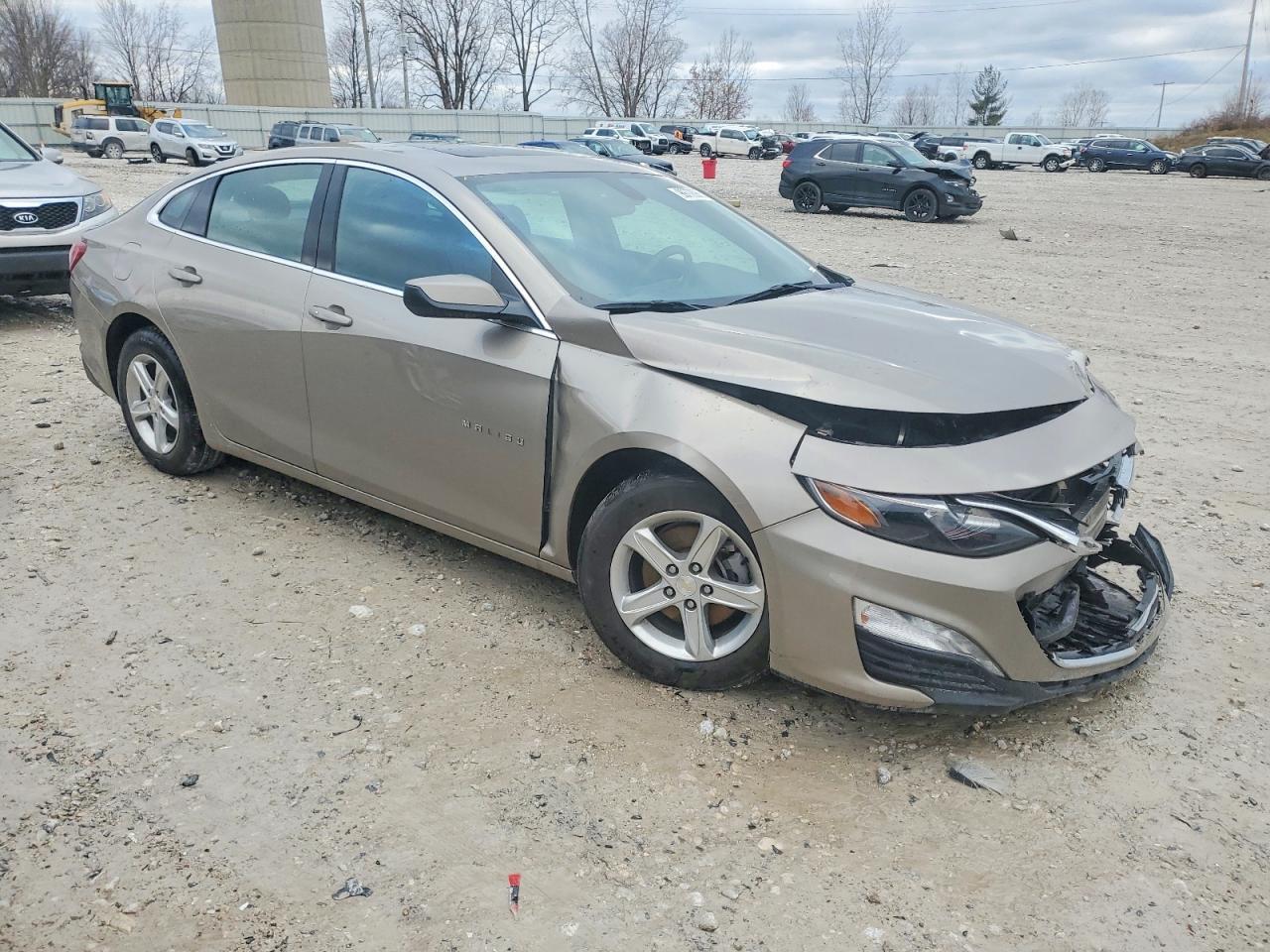 2022 Chevrolet Malibu Lt - Фото 4