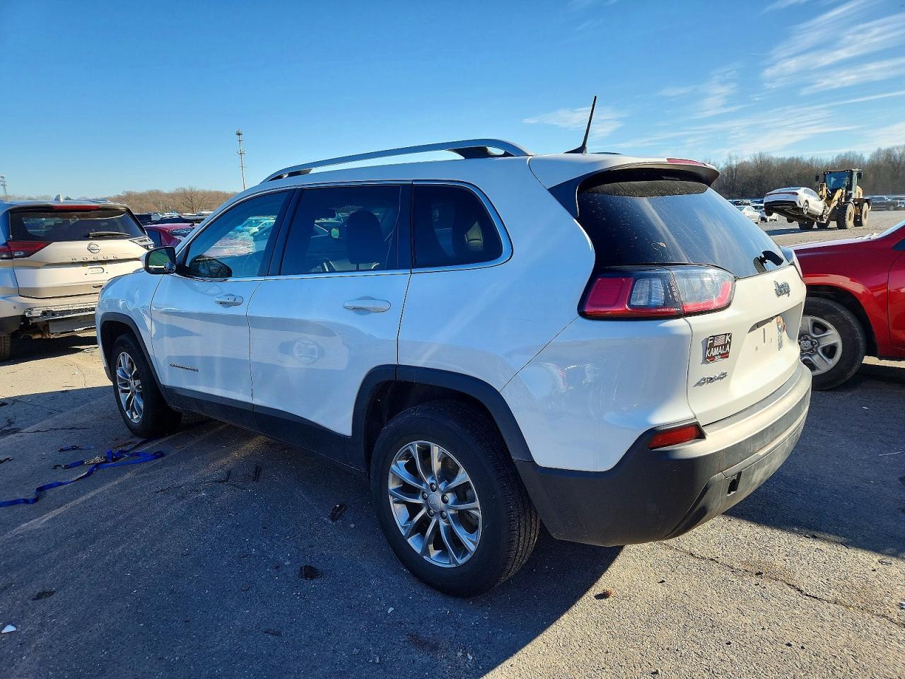 2019 Jeep Cherokee Latitude Plus - Image 2