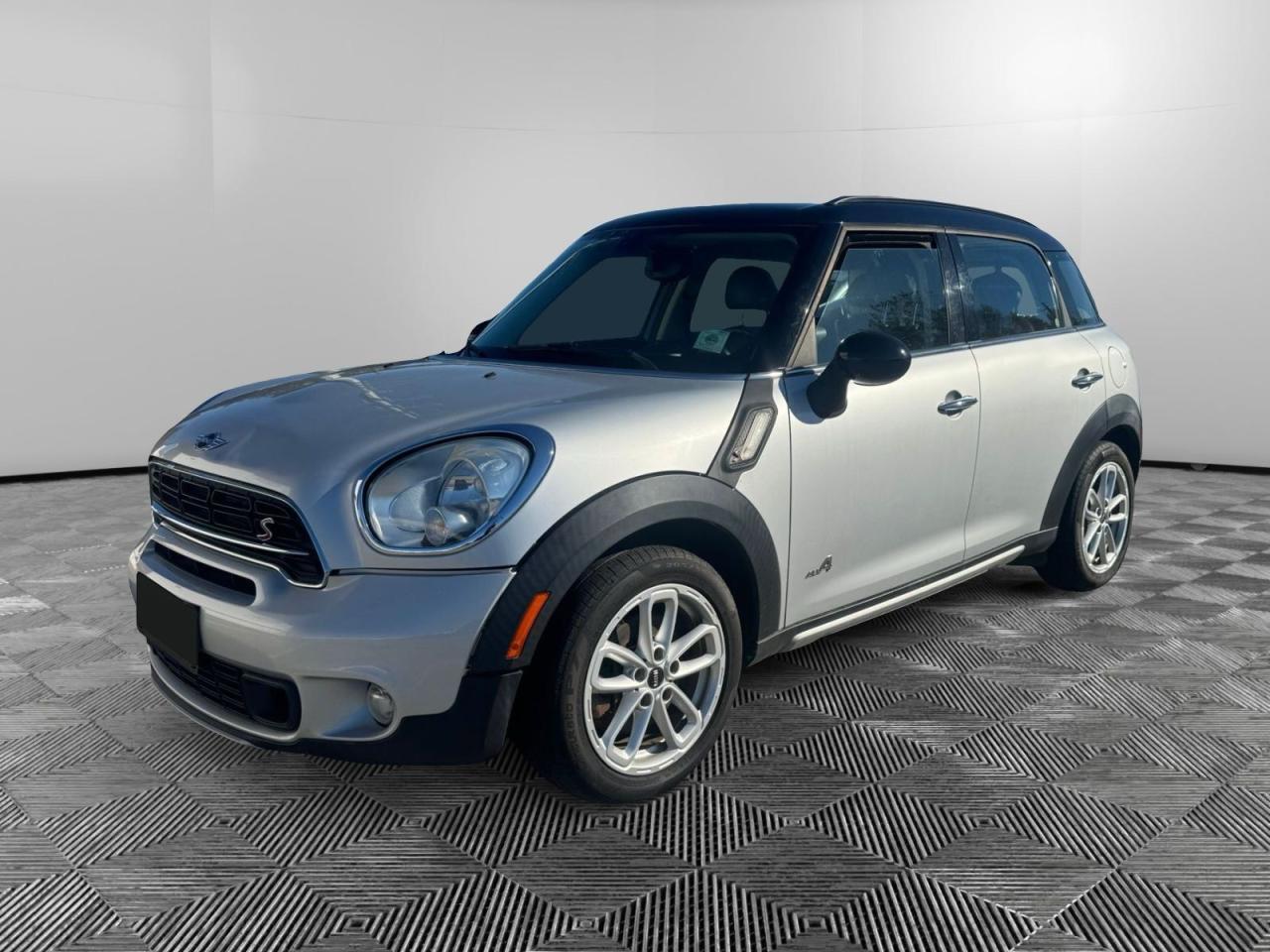 2015 Mini Cooper S Countryman - Image 2