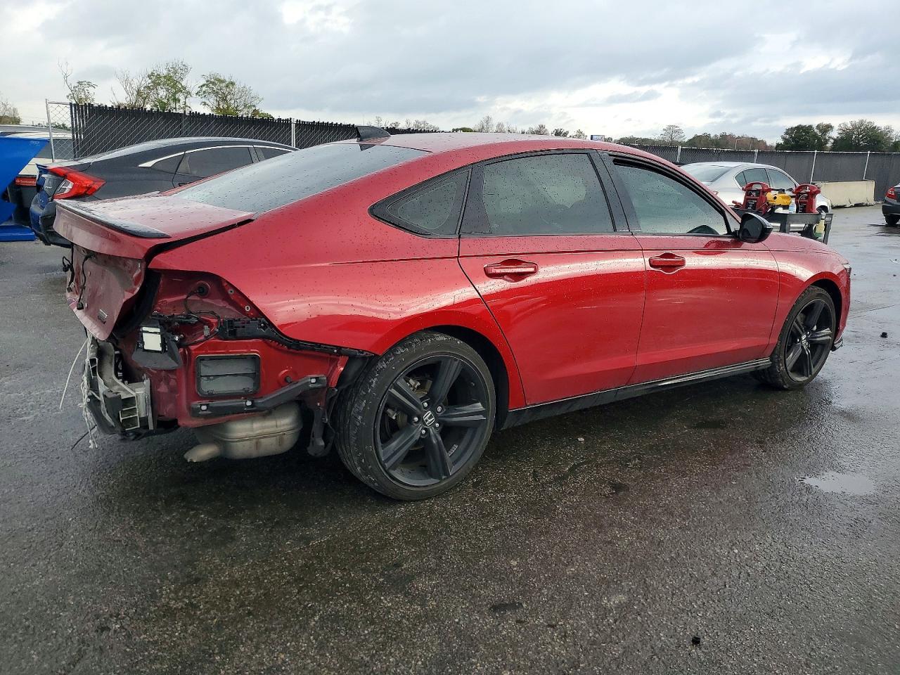 2024 Honda Accord Hybrid Sport-L - Image 3
