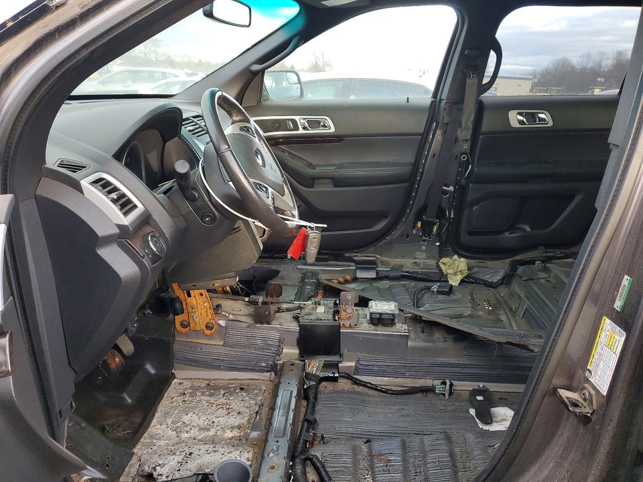 2012 Ford Explorer Limited - Image 7