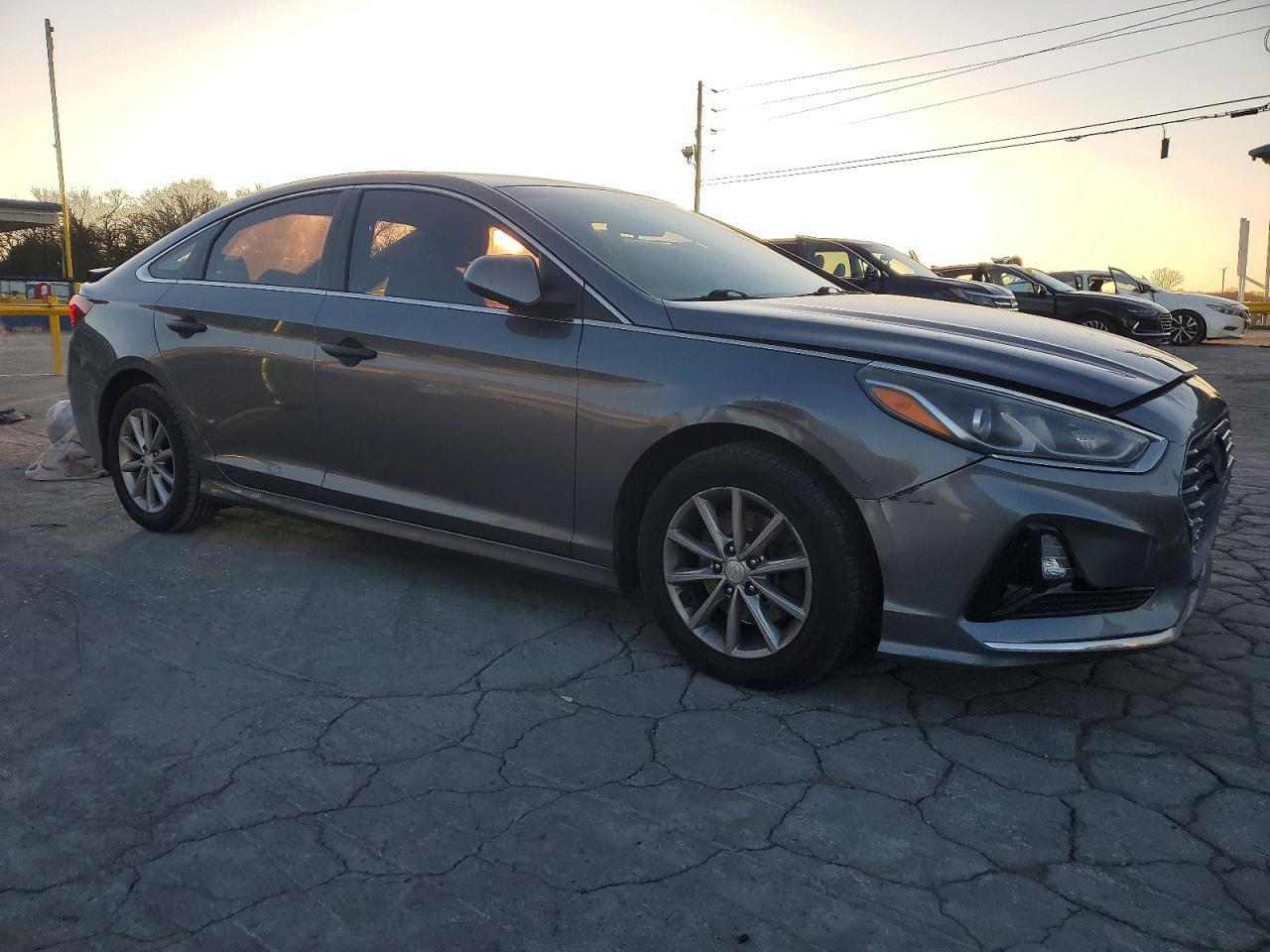2018 Hyundai Sonata Se - Фото 4