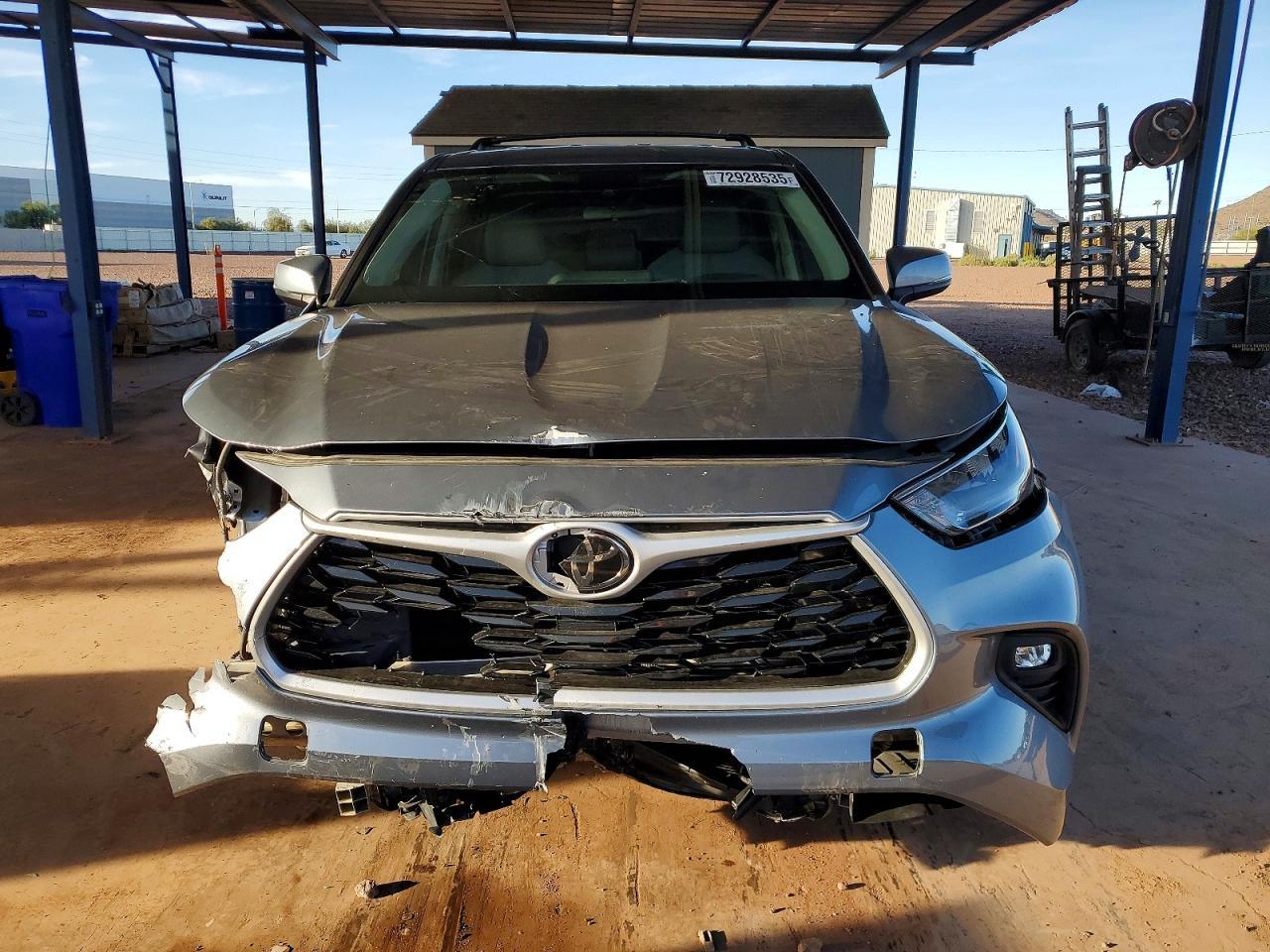 2020 Toyota Highlander L - Фото 5
