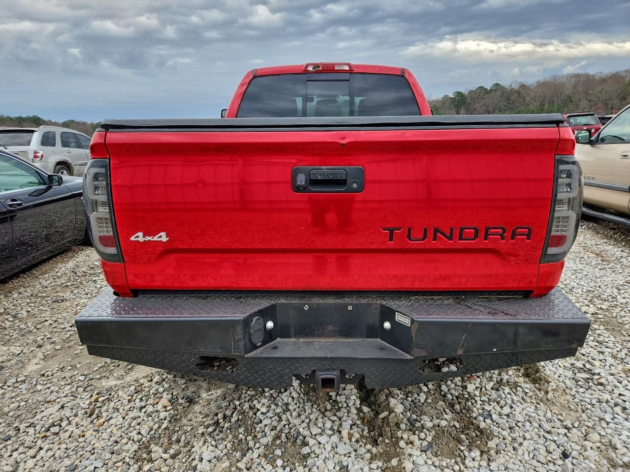 2014 Toyota Tundra Double Cab Sr - Image 6