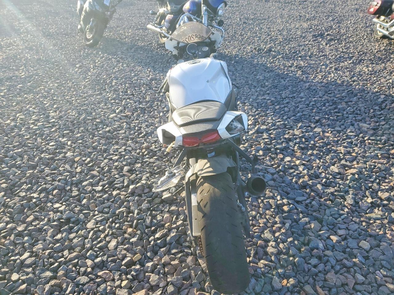 2019 Suzuki Gsx-R600 - Image 4