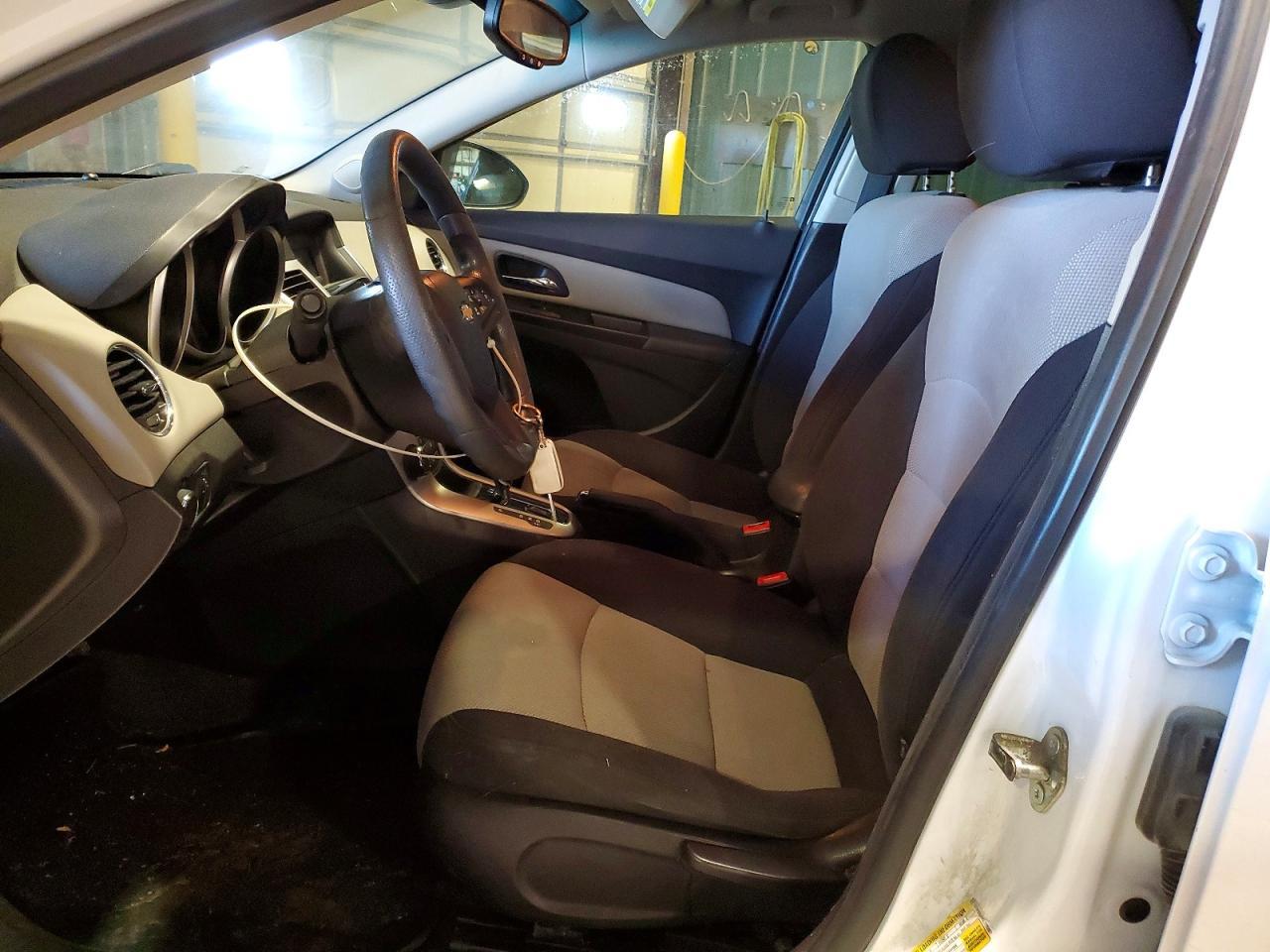 2014 Chevrolet Cruze Ls - Фото 7