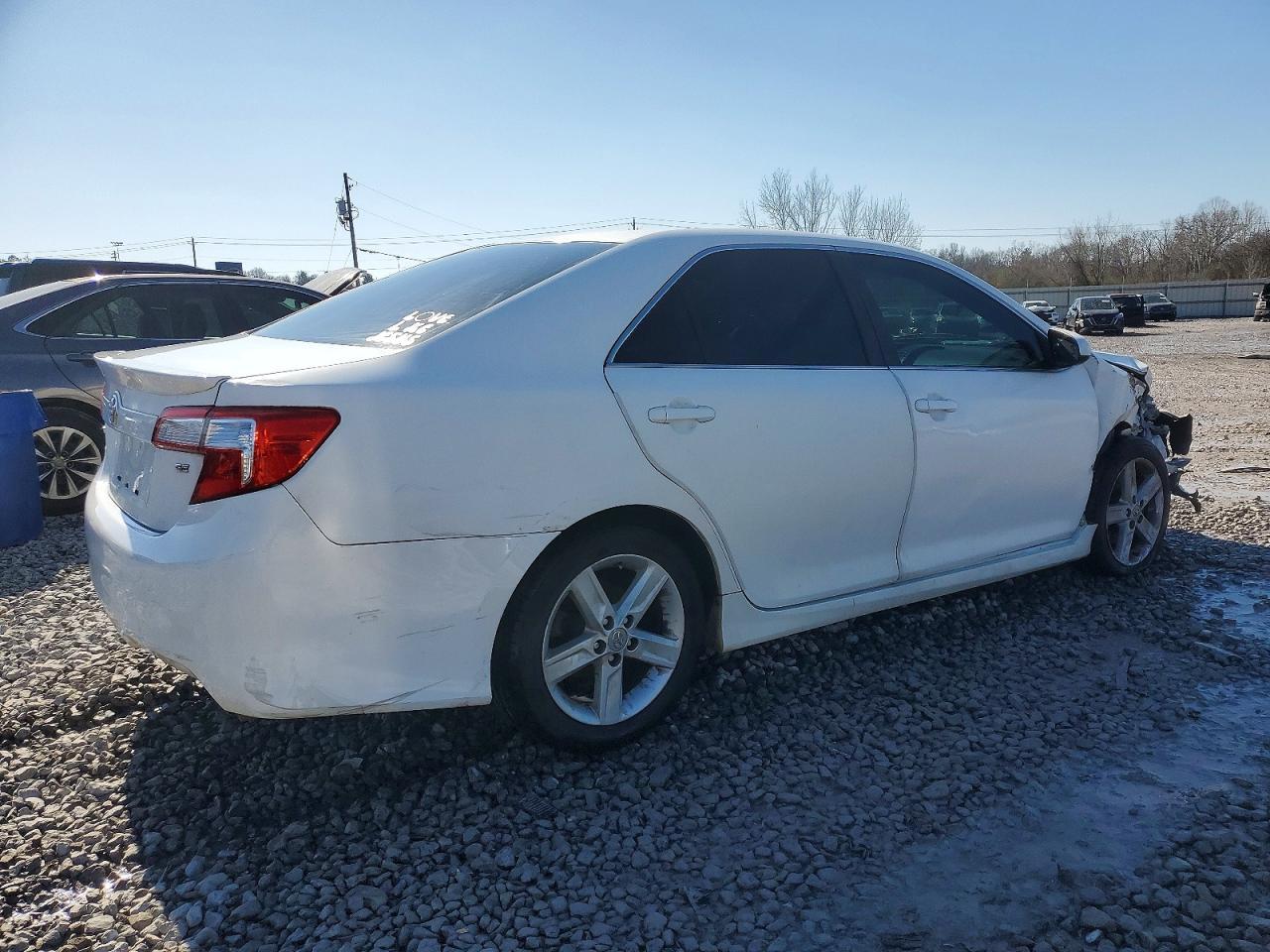 2012 Toyota Camry - Фото 3