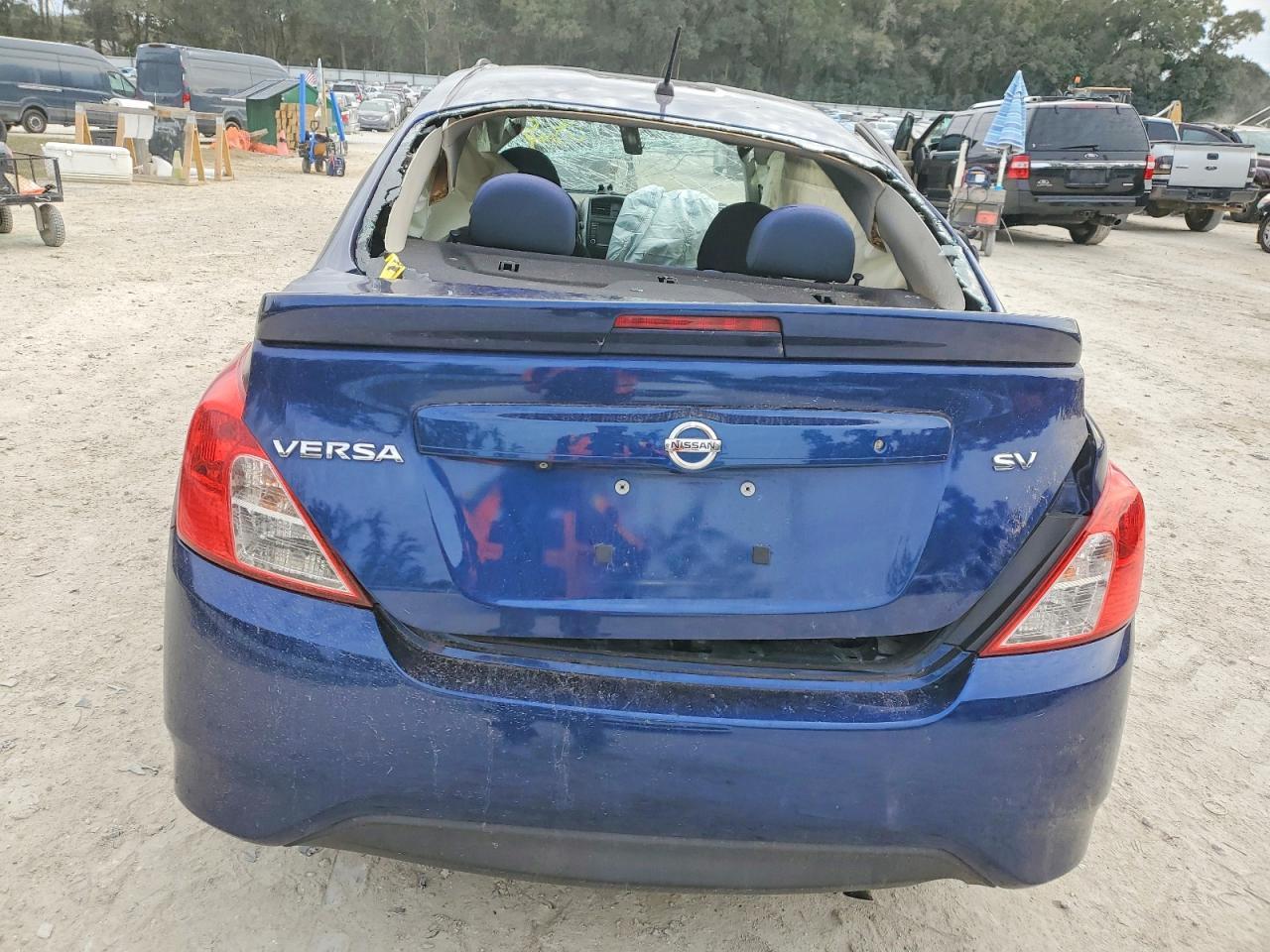 2019 Nissan Versa S - Image 6