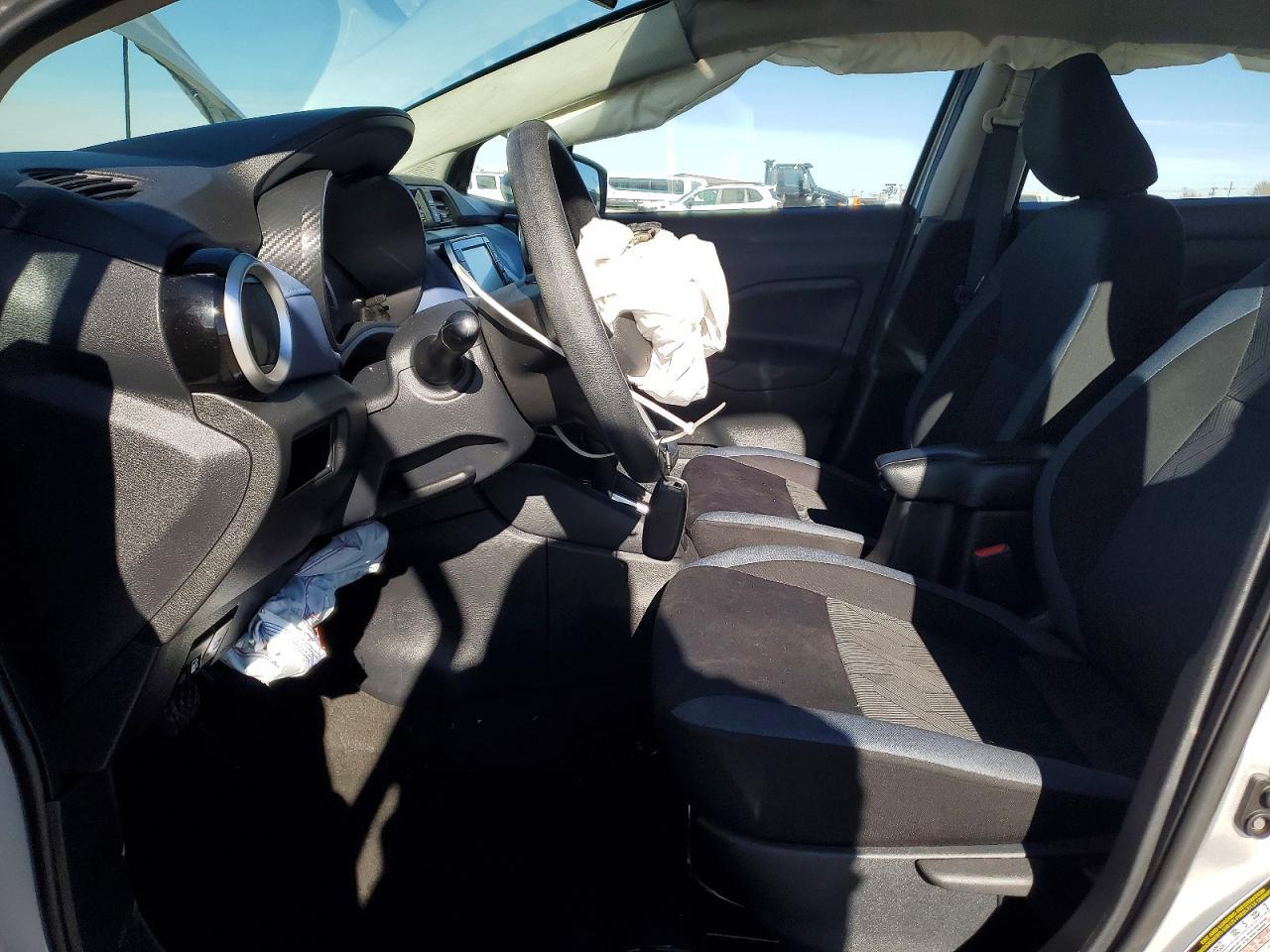 2023 Nissan Versa Sv - Фото 7