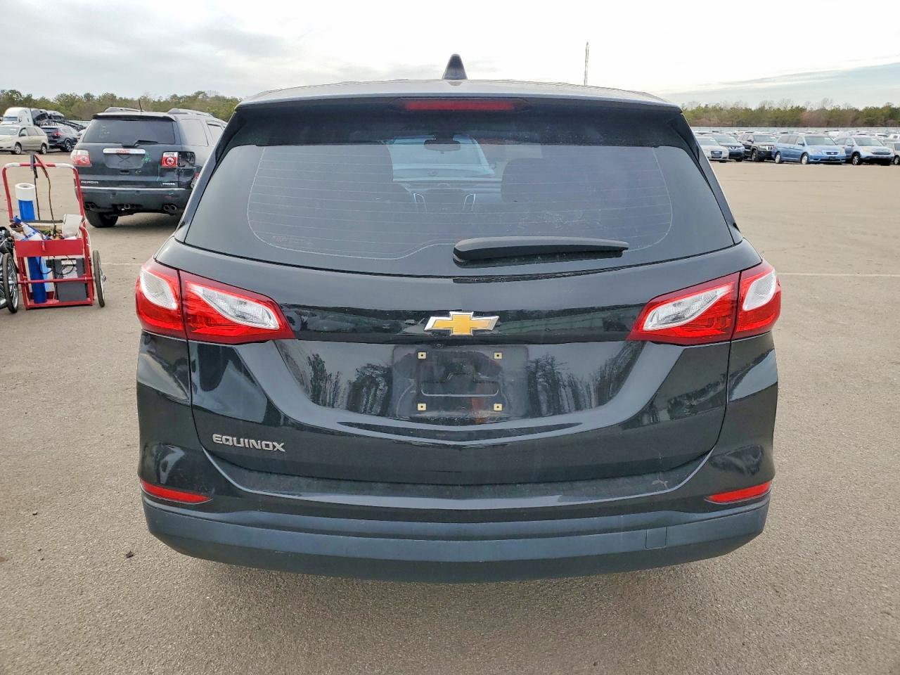 2021 Chevrolet Equinox Ls - Image 6