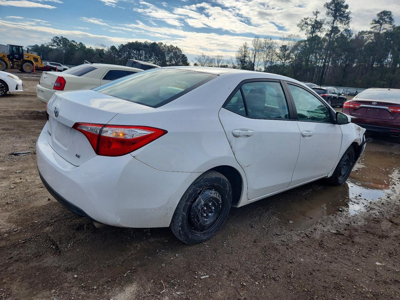 2015 Toyota Corolla L - Фото 3