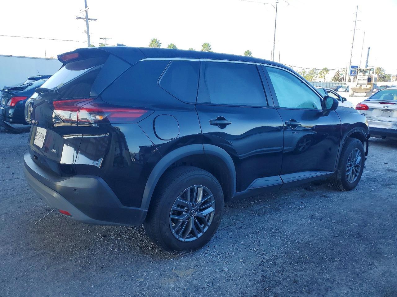 2023 Nissan Rogue S - Фото 3