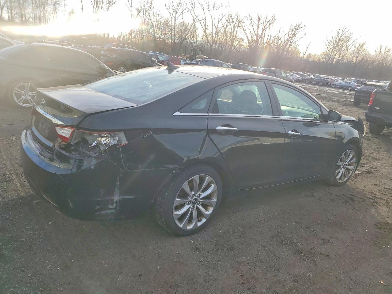 2011 Hyundai Sonata Se - Фото 3