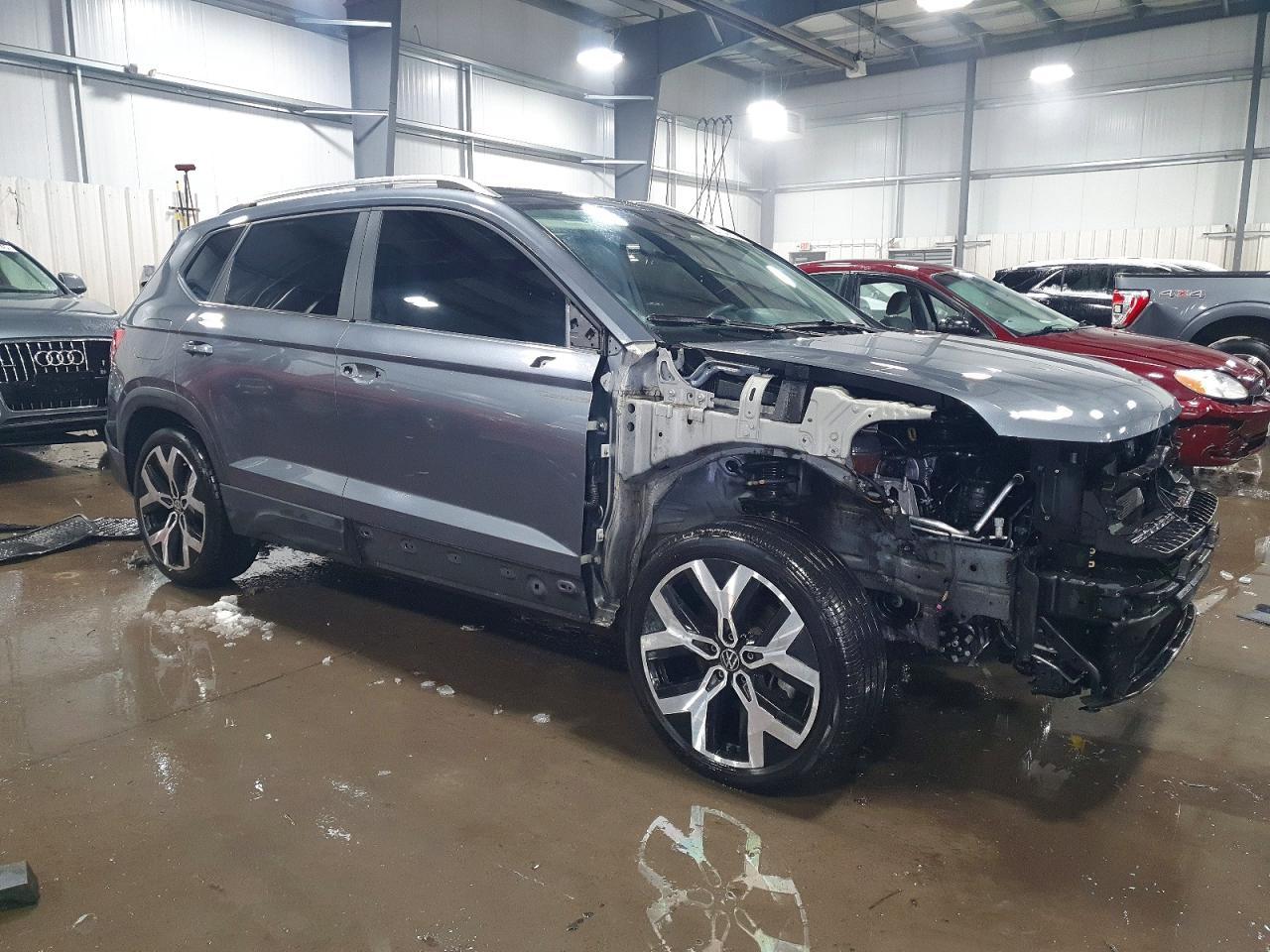 2022 Volkswagen Taos Sel - Фото 4