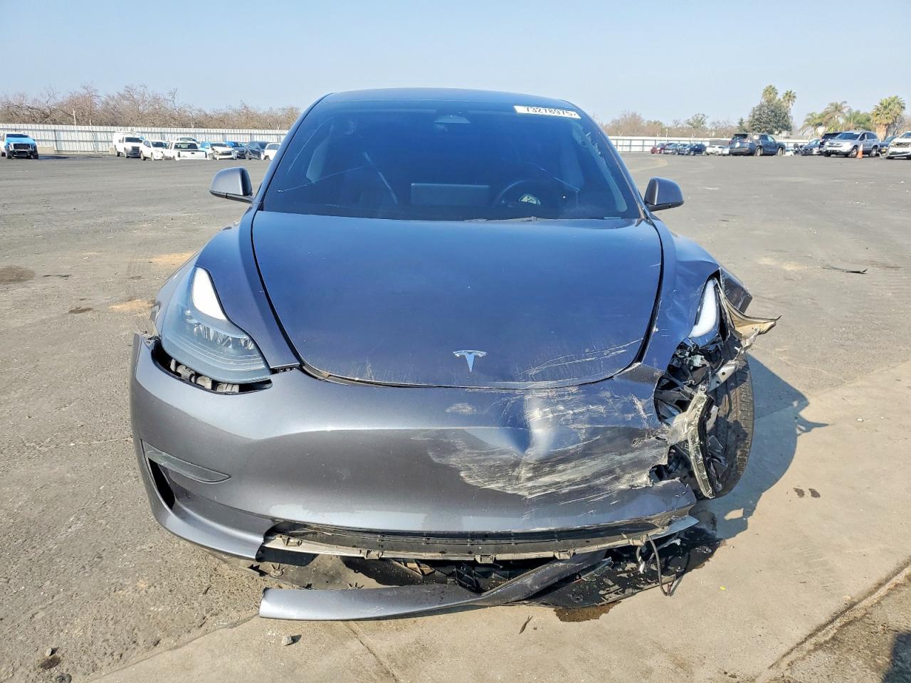 2023 Tesla Model 3 - Фото 5