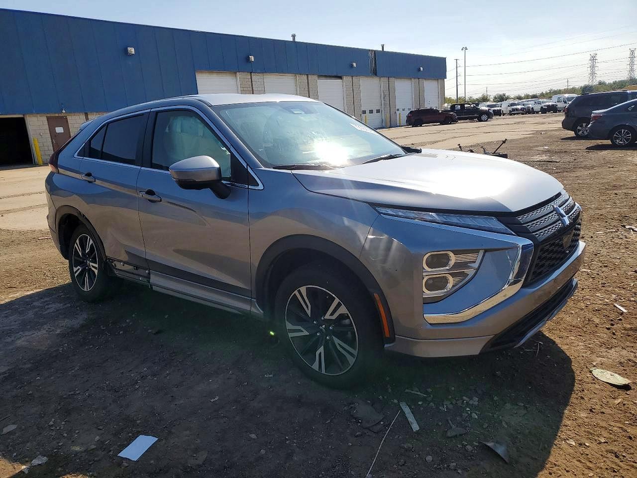 2024 Mitsubishi Eclipse Cross Se - Image 4