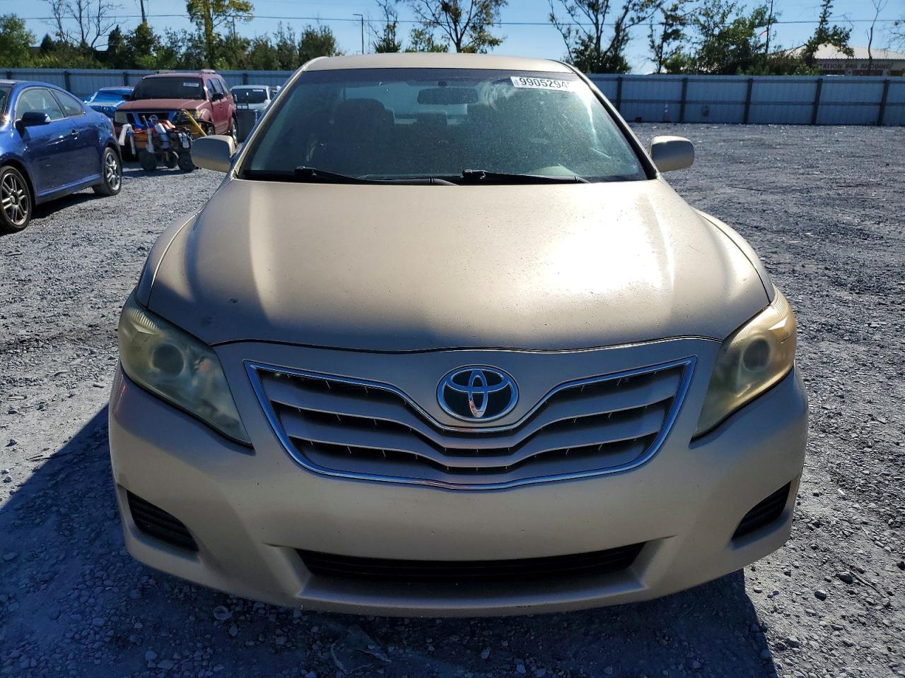 2011 Toyota Camry - Фото 5