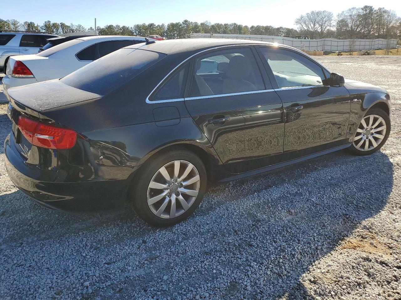 2015 Audi A4 Premium - Image 3