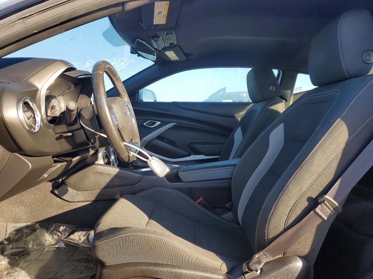 2019 Chevrolet Camaro Ls - Фото 7