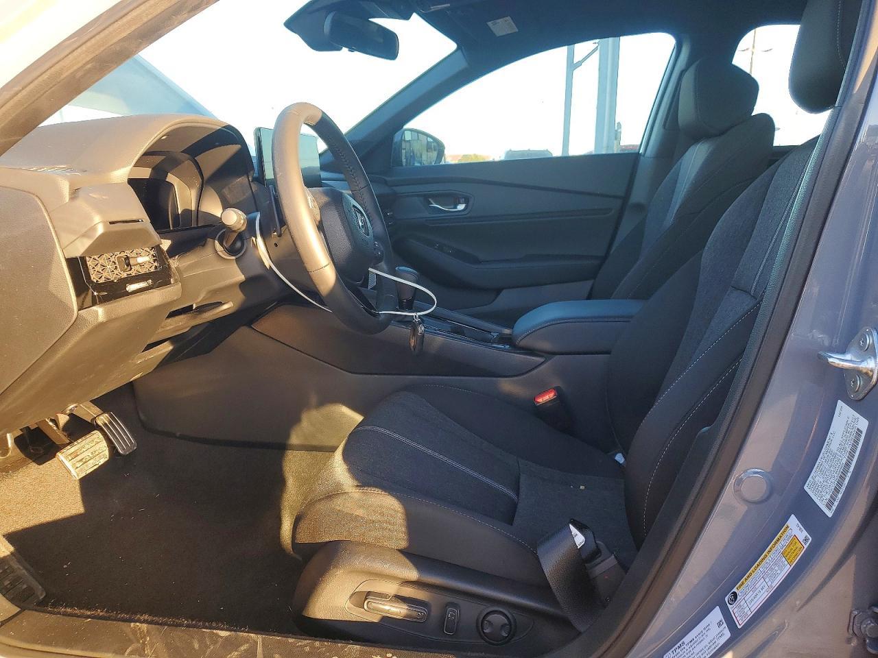 2025 Honda Accord Hybrid Sport - Image 7